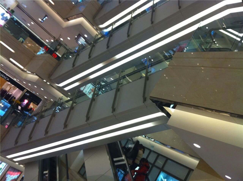 电（扶）梯装潢